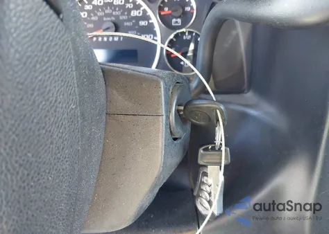 2011 Chevrolet Express 2500 Ls z USA, uszkodzony, nr VIN 1GAWGPFA0B1162702